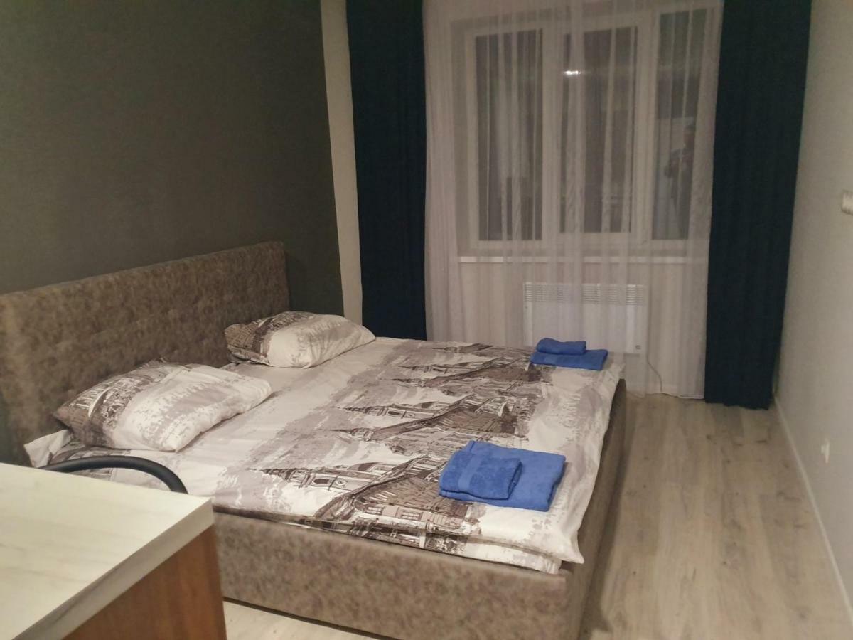 Apartments Yes Ужгород Экстерьер фото